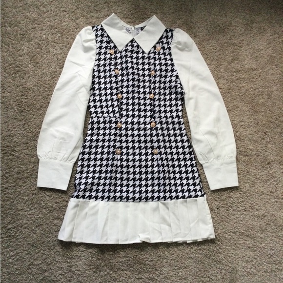 π₯π₯HOST PICπ₯π₯ Slayr Houndstooth Panel Puff Sleeve Pleated Hem Dress - Picture 12 of 13